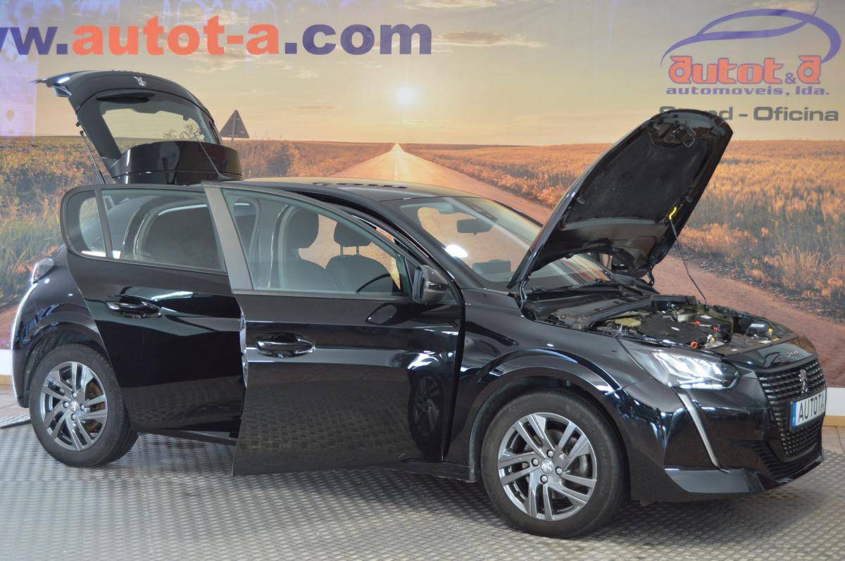 peugeot-208-2023-diesel-1499cc