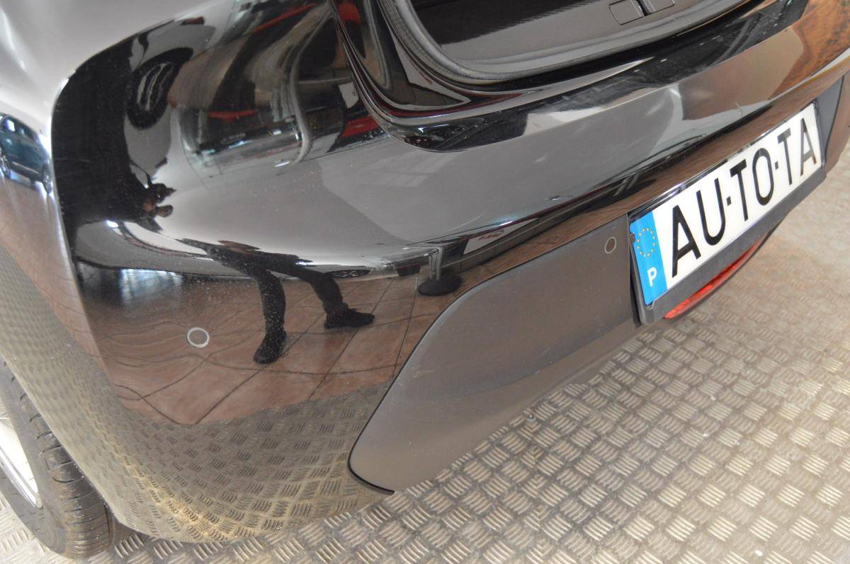 peugeot-208-2023-diesel-1499cc