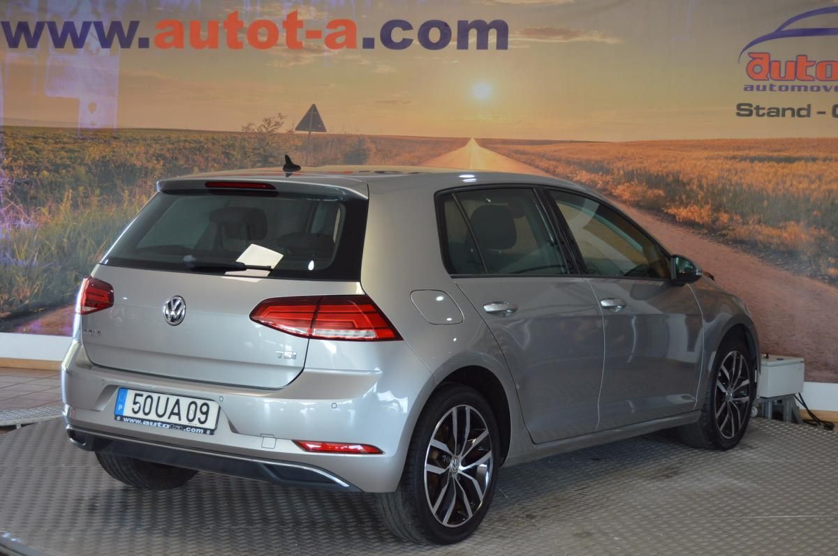 volkswagen-golf-2018-gasolina-999cc