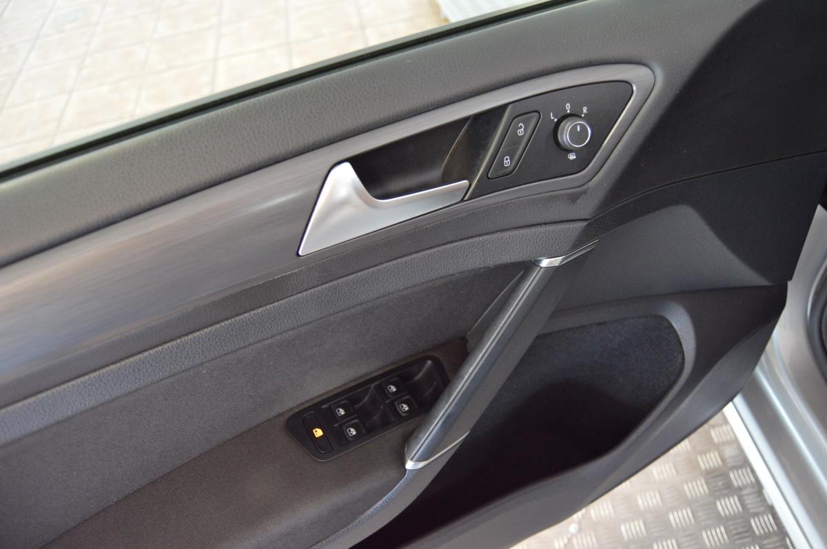volkswagen-golf-2018-gasolina-999cc