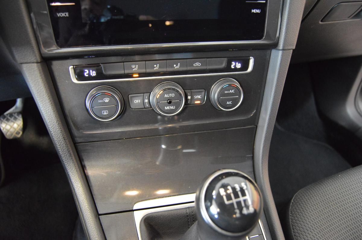 volkswagen-golf-2018-gasolina-999cc
