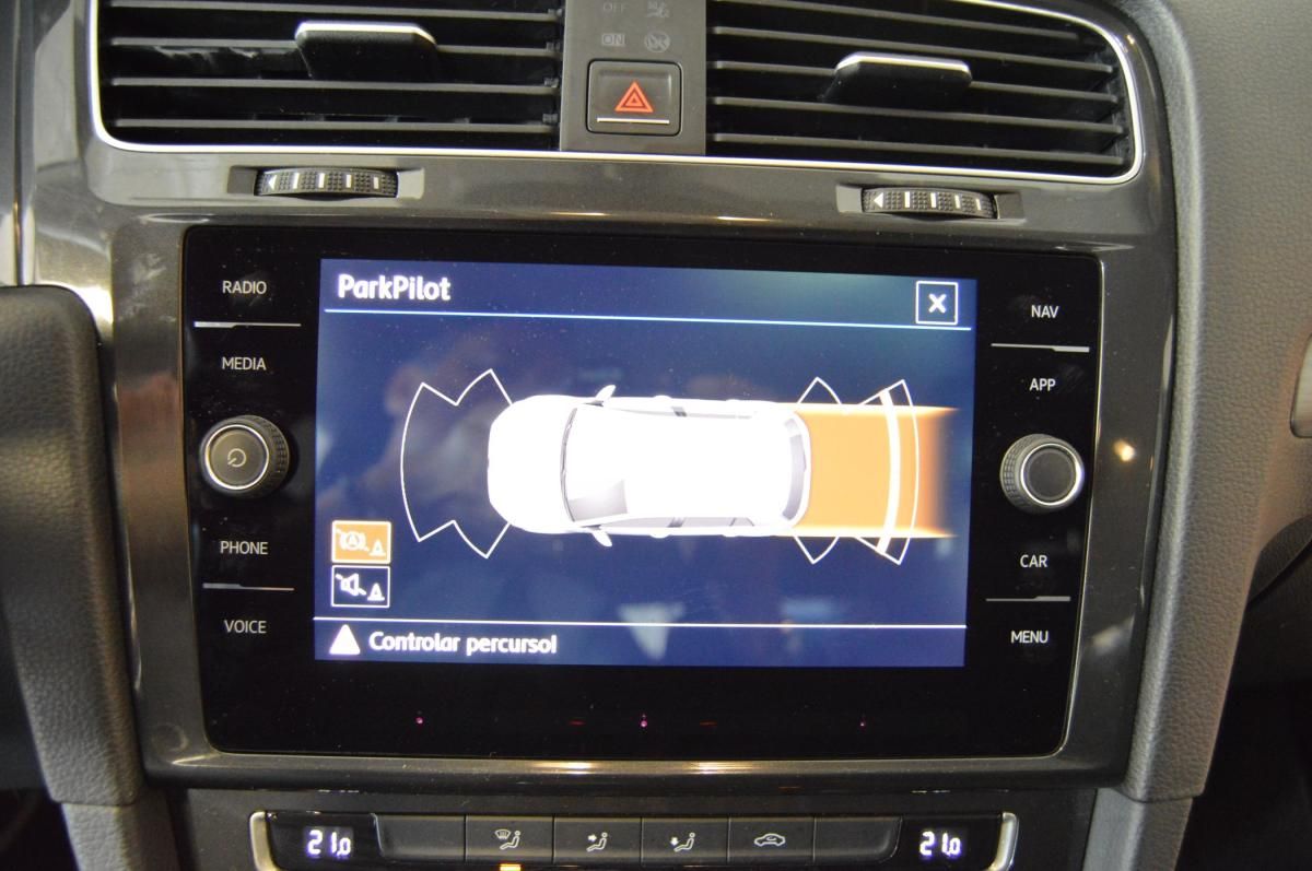 volkswagen-golf-2018-gasolina-999cc