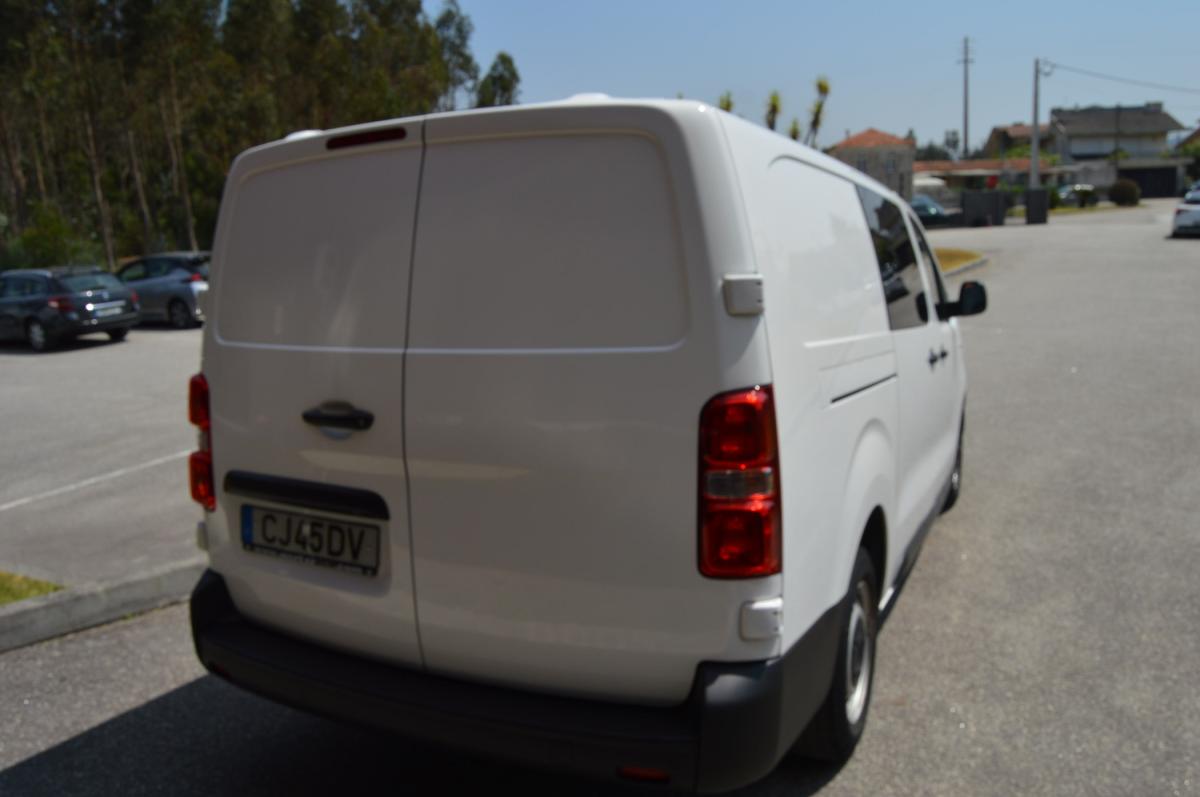 citroen-jumpy-2021-diesel-1499cc