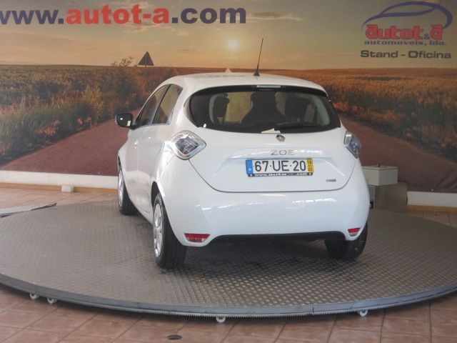 renault-zoe-2018-eletrico-500cc