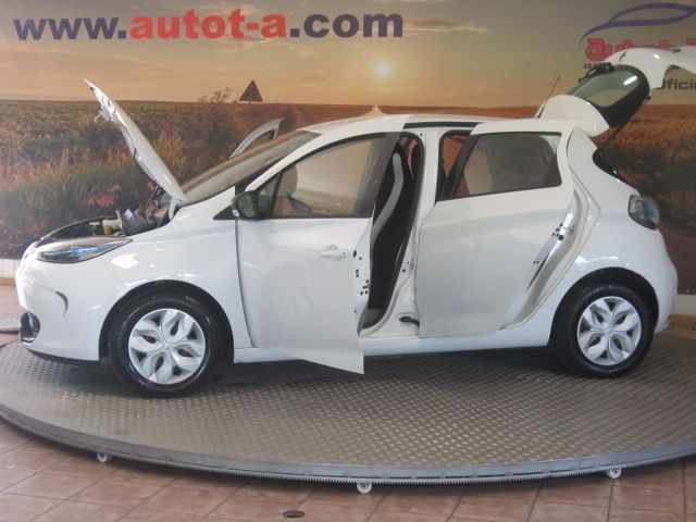 renault-zoe-2018-eletrico-500cc