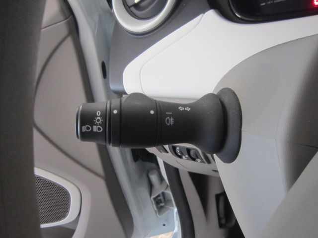 renault-zoe-2018-eletrico-500cc