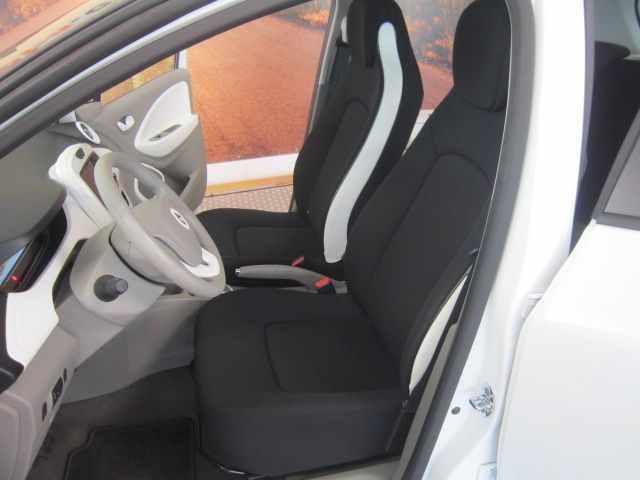 renault-zoe-2018-eletrico-500cc