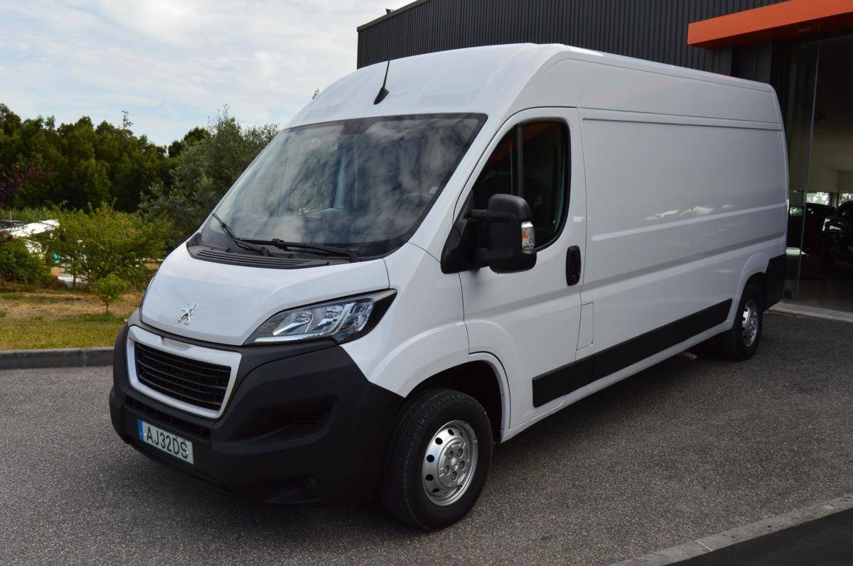 peugeot-boxer-2021-diesel-2179cc