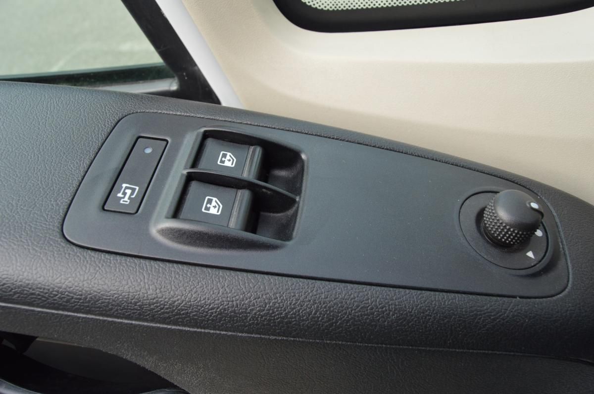 peugeot-boxer-2021-diesel-2179cc