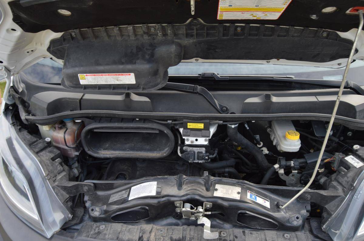 peugeot-boxer-2021-diesel-2179cc