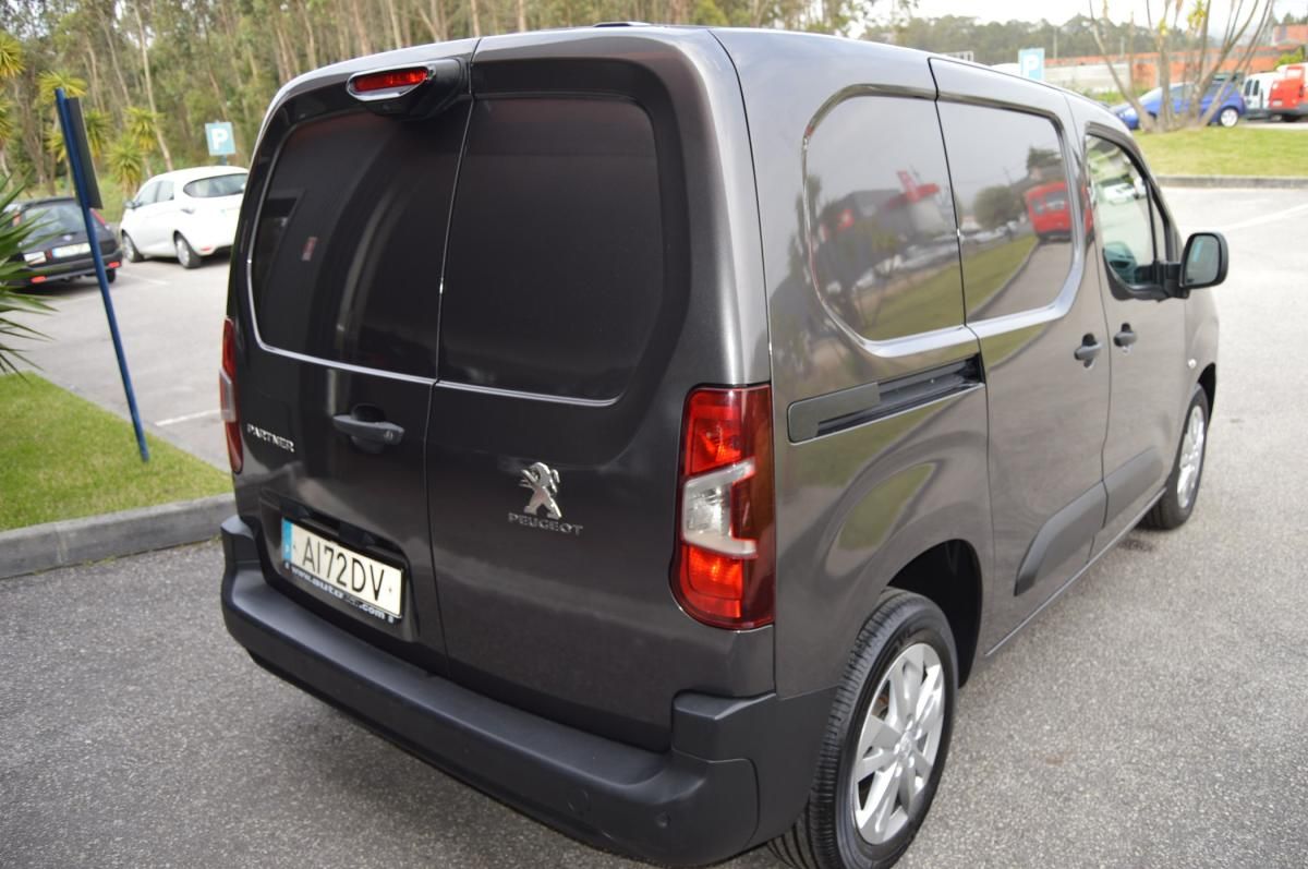 peugeot-partner-2021-diesel-1499cc