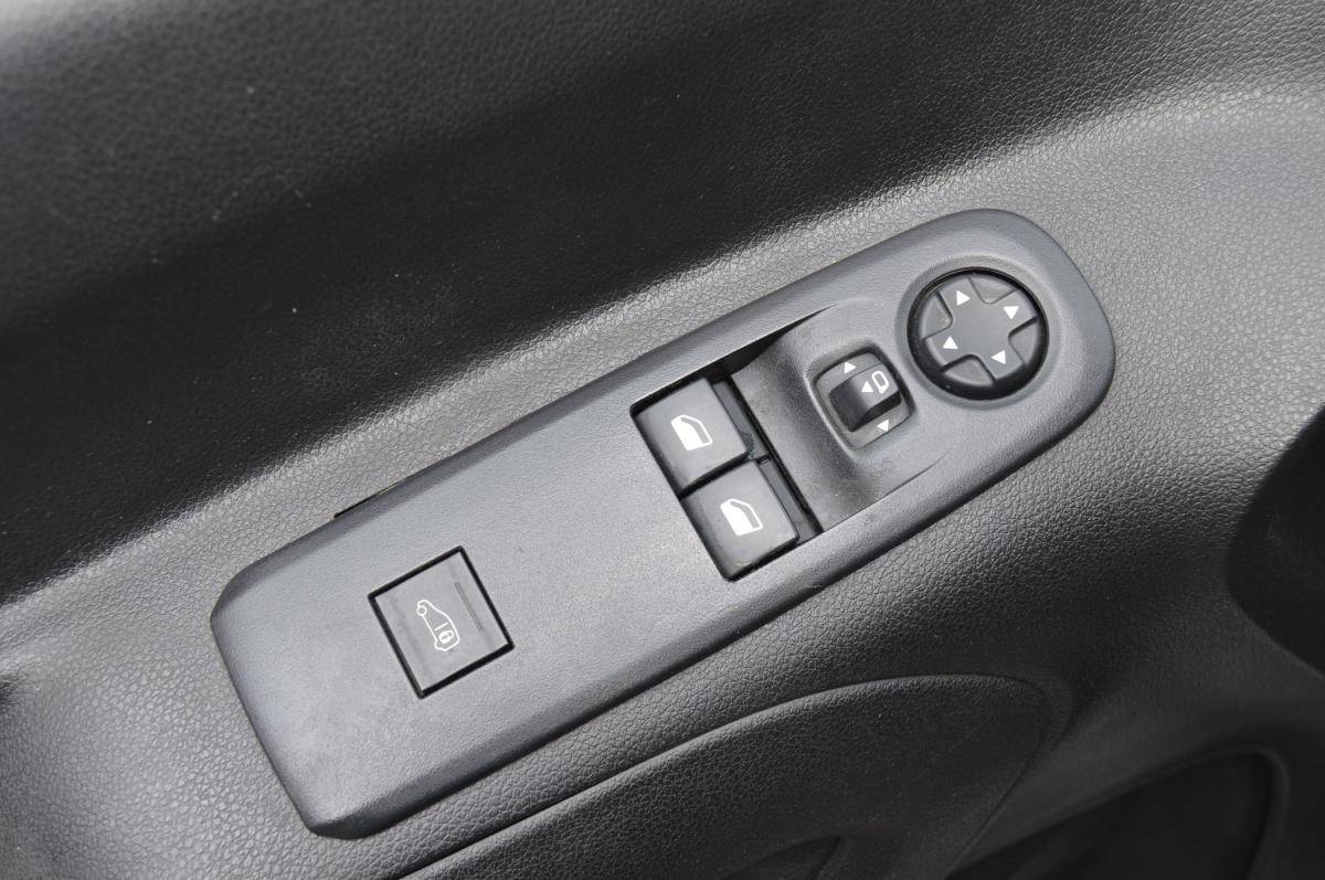 peugeot-partner-2021-diesel-1499cc