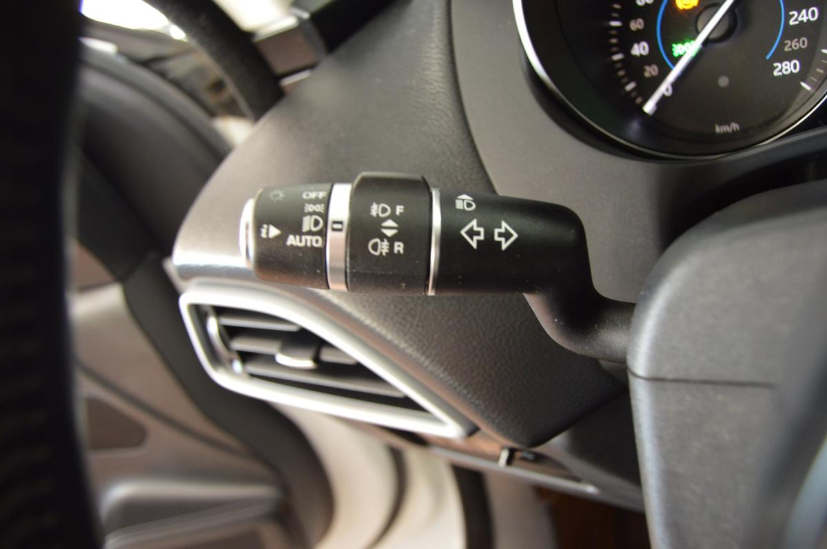 jaguar-f-pace-2016-diesel-1999cc