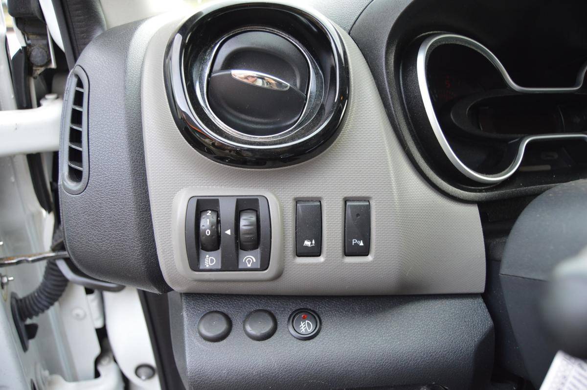 renault-trafic-2018-diesel-1598cc