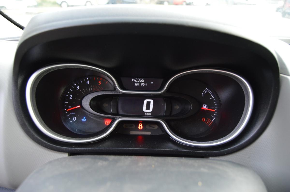 renault-trafic-2018-diesel-1598cc