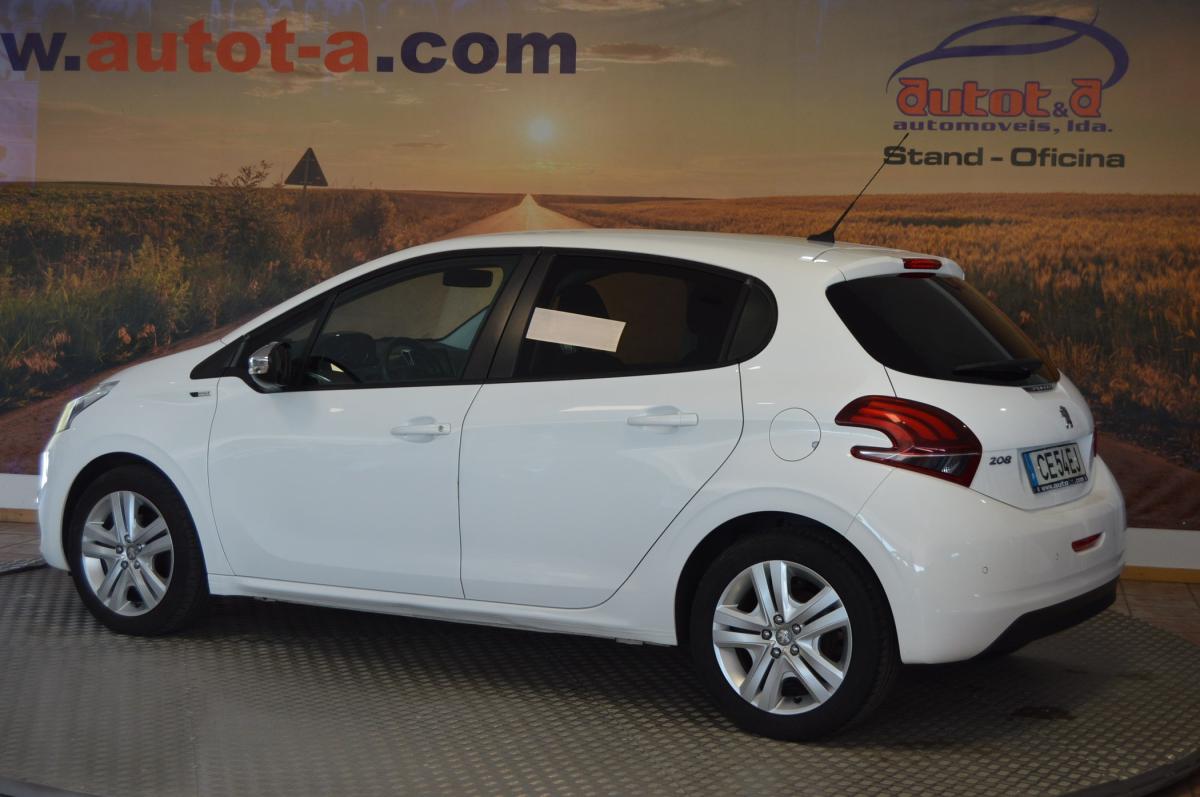peugeot-208-2016-gasolina-1199cc