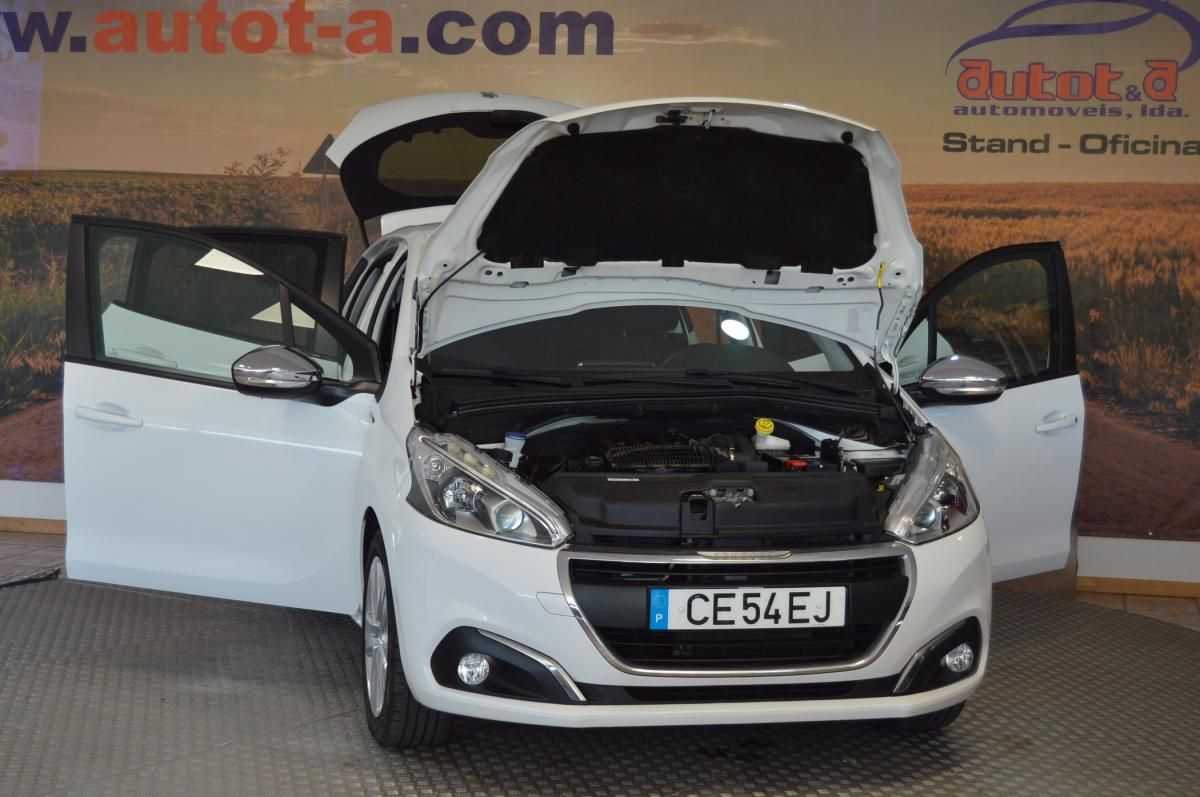 peugeot-208-2016-gasolina-1199cc