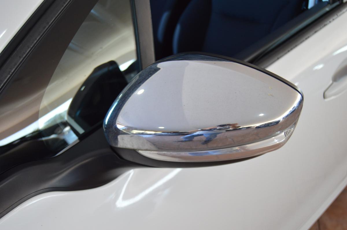 peugeot-208-2016-gasolina-1199cc