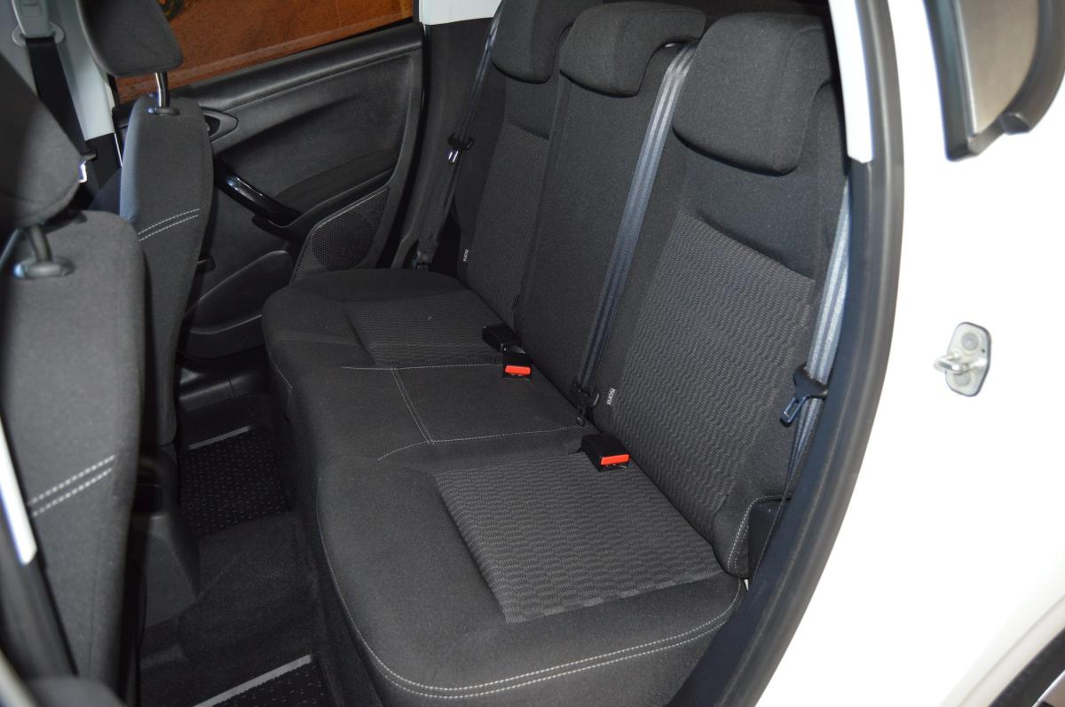 peugeot-208-2016-gasolina-1199cc