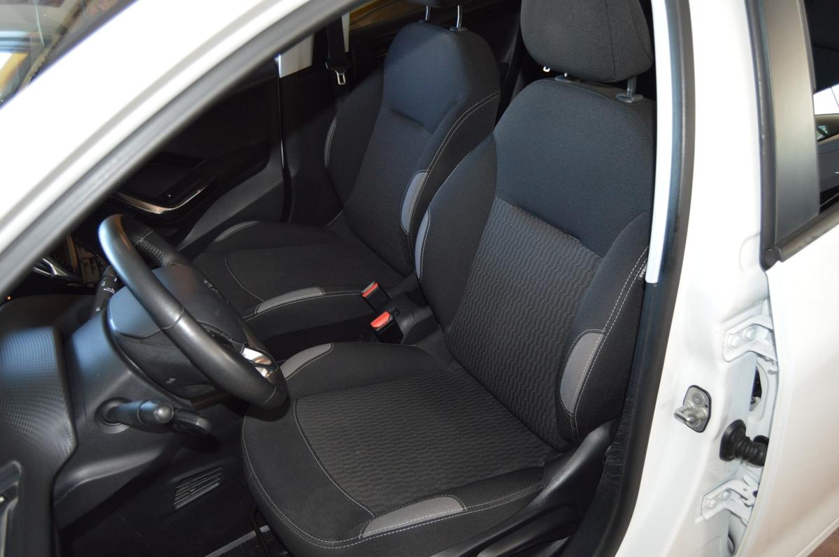peugeot-208-2016-gasolina-1199cc