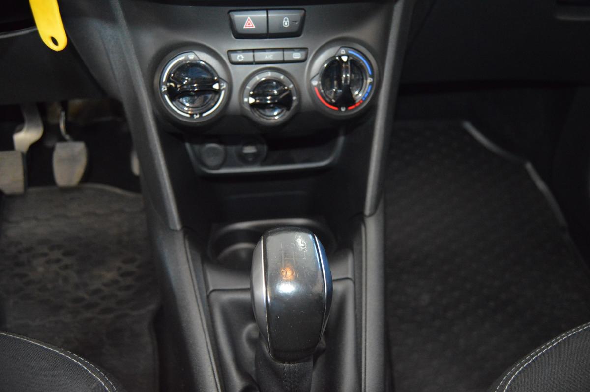 peugeot-208-2016-gasolina-1199cc
