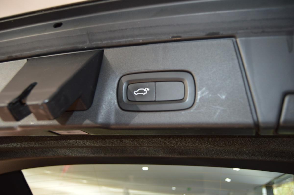 volvo-v90-2019-diesel-1969cc