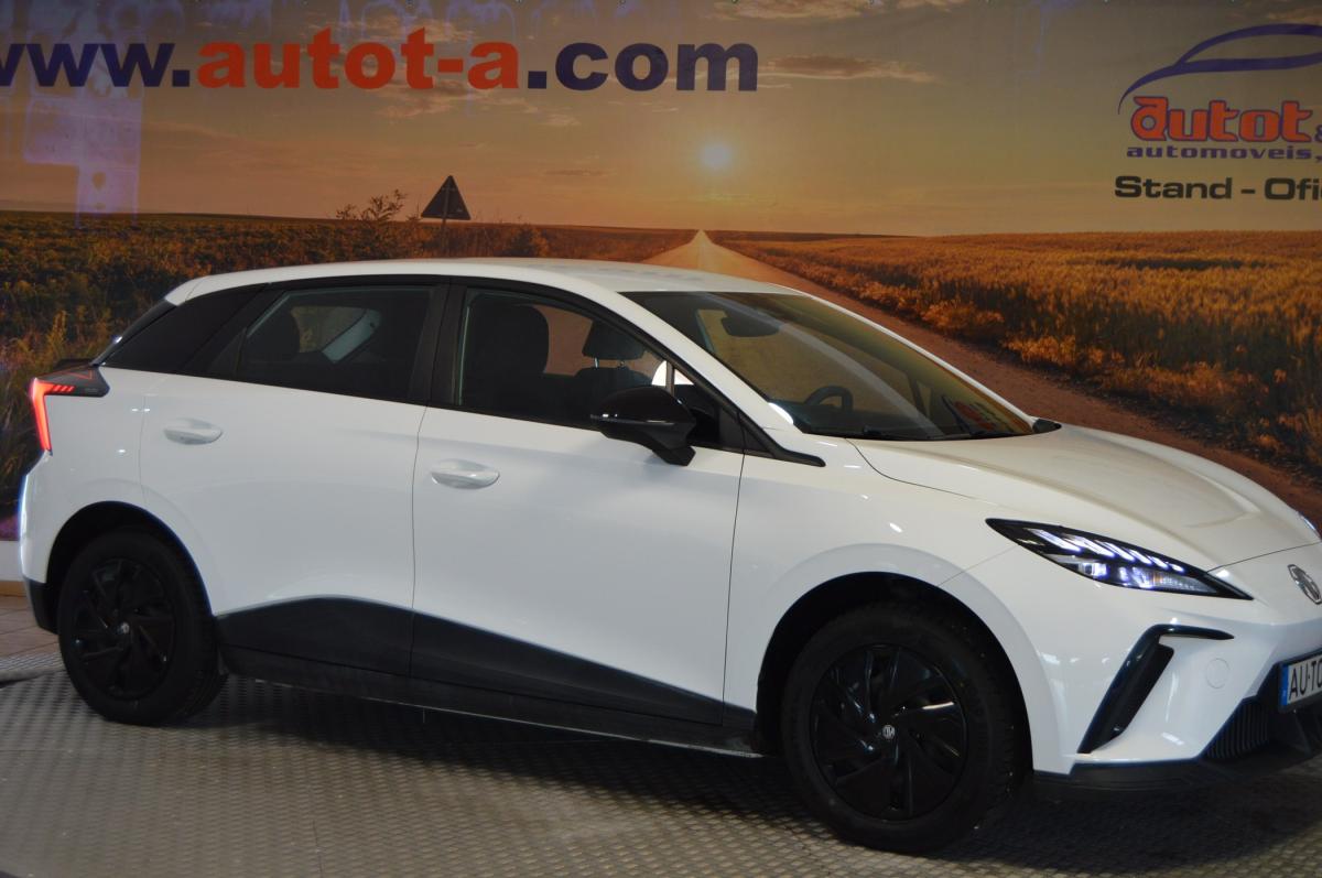 mg-mg4-2023-eletrico-500cc