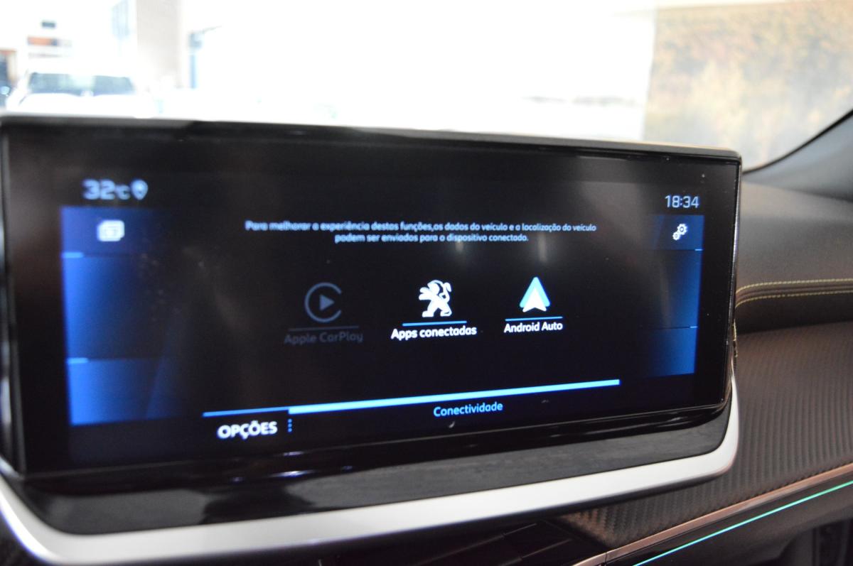 peugeot-2008-2022-gasolina-1199cc