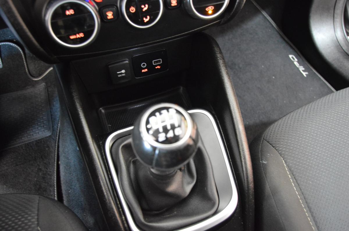 fiat-tipo-2018-diesel-1598cc