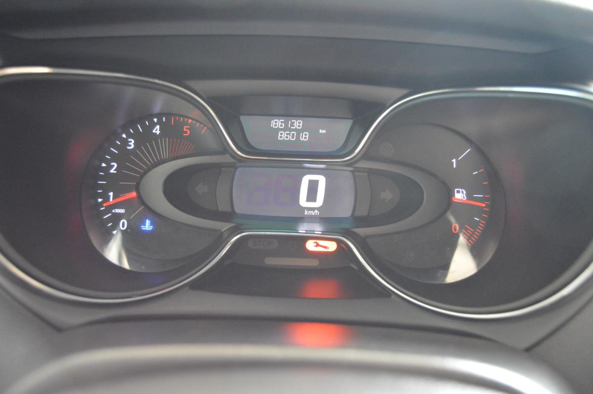renault-captur-2016-diesel-1461cc