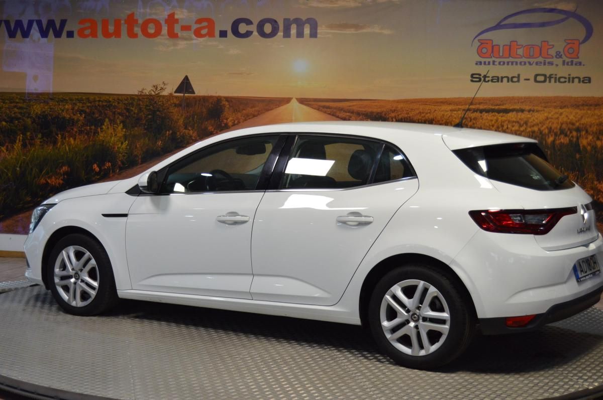renault-megane-2017-diesel-1461cc