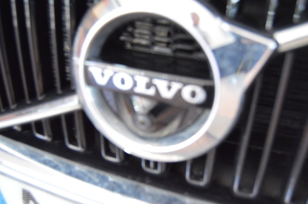 volvo-xc60-2020-hibrido-a-gasolina-1969cc