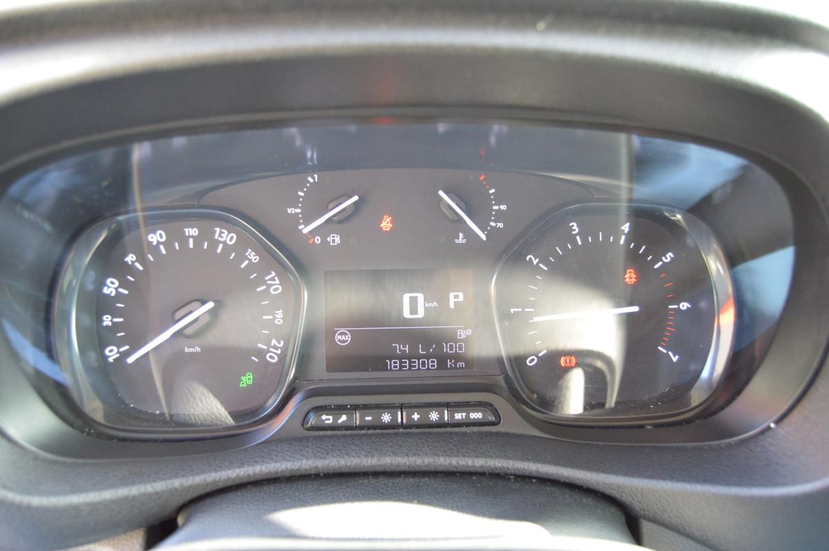 peugeot-expert-2021-diesel-1997cc