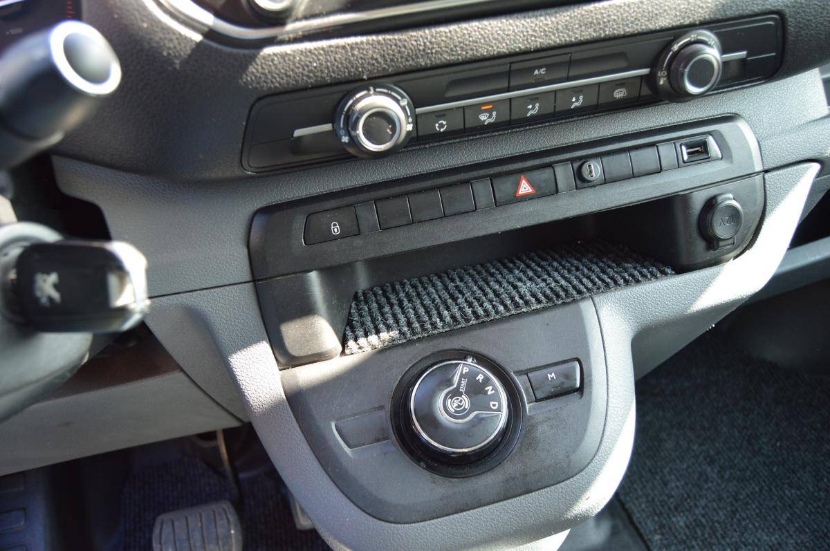 peugeot-expert-2021-diesel-1997cc