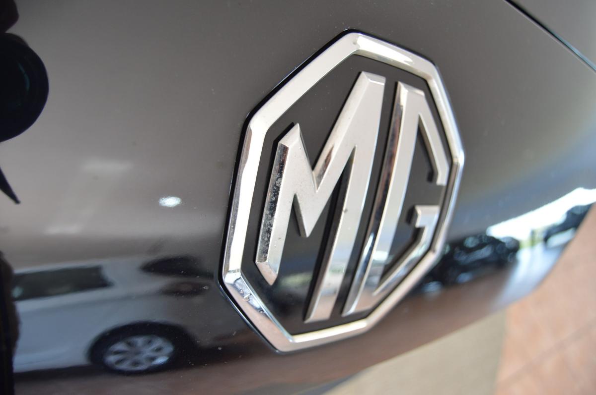 mg-mg4-2023-eletrico-500cc