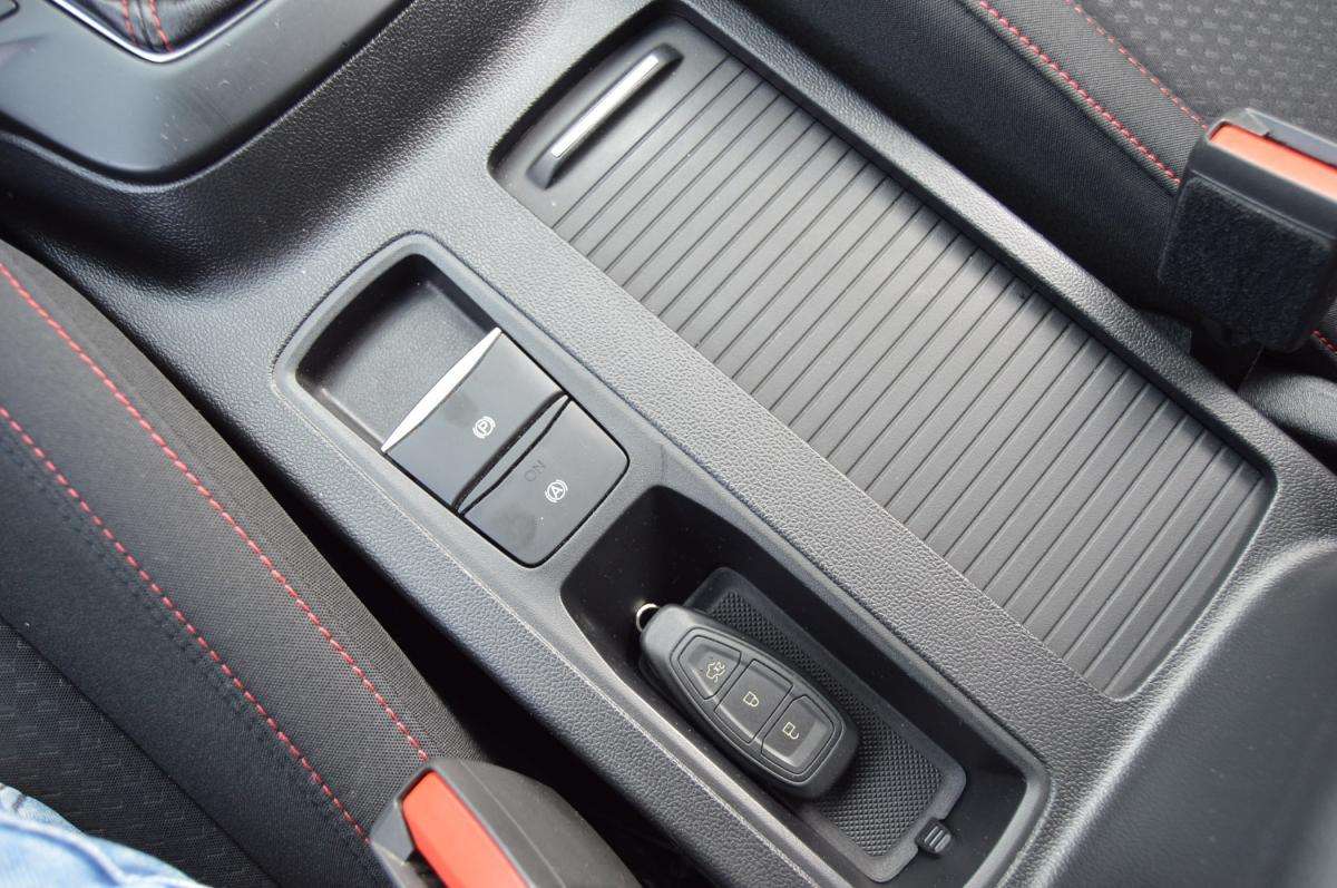 ford-focus-2020-diesel-1499cc