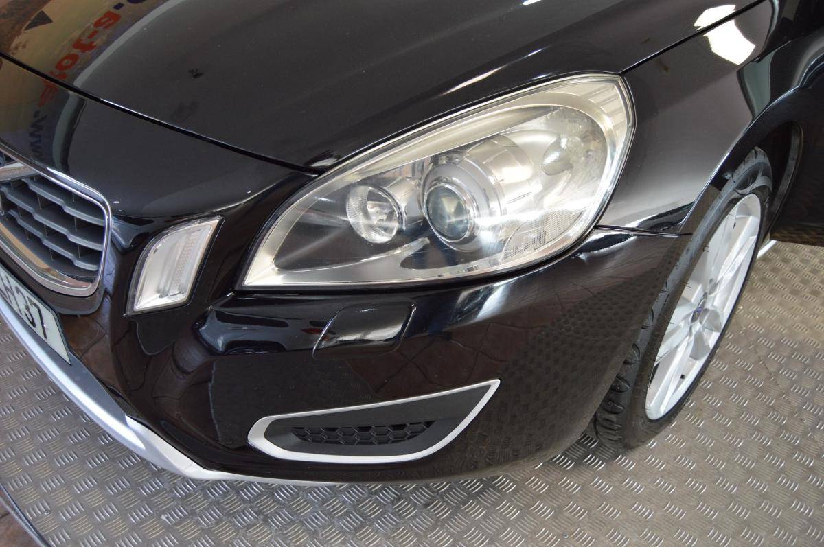volvo-v60-2011-diesel-1984cc