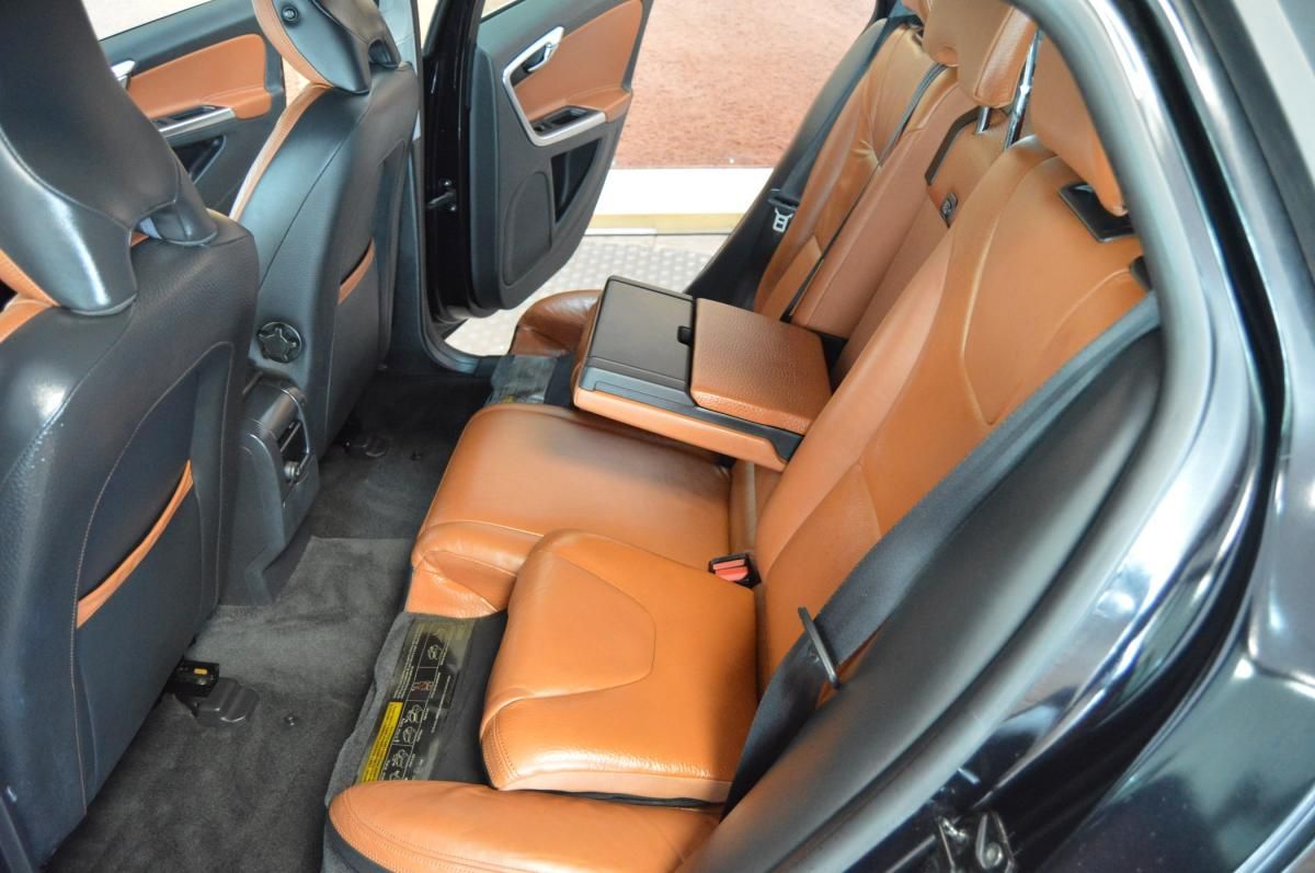 volvo-v60-2011-diesel-1984cc
