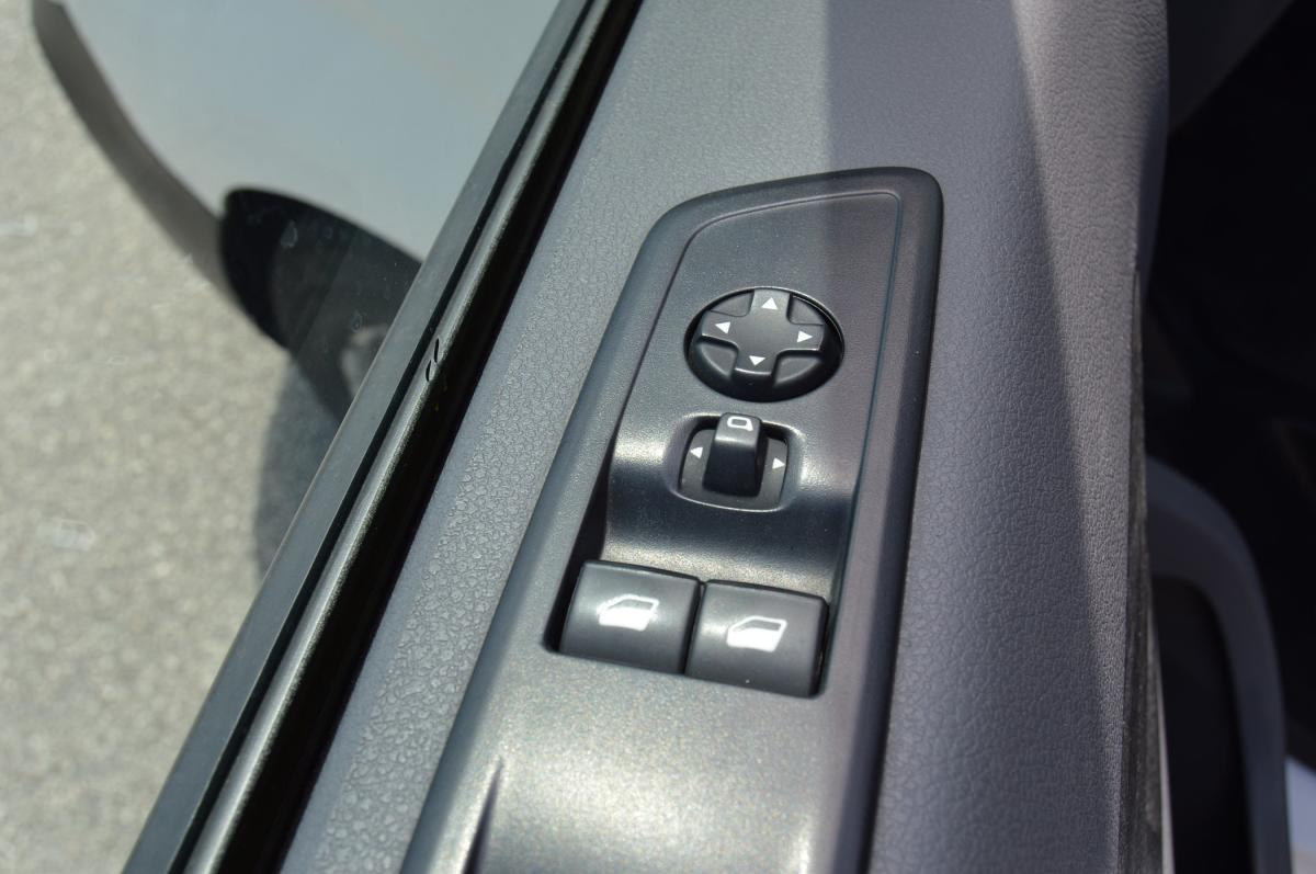 peugeot-expert-2021-diesel-1499cc