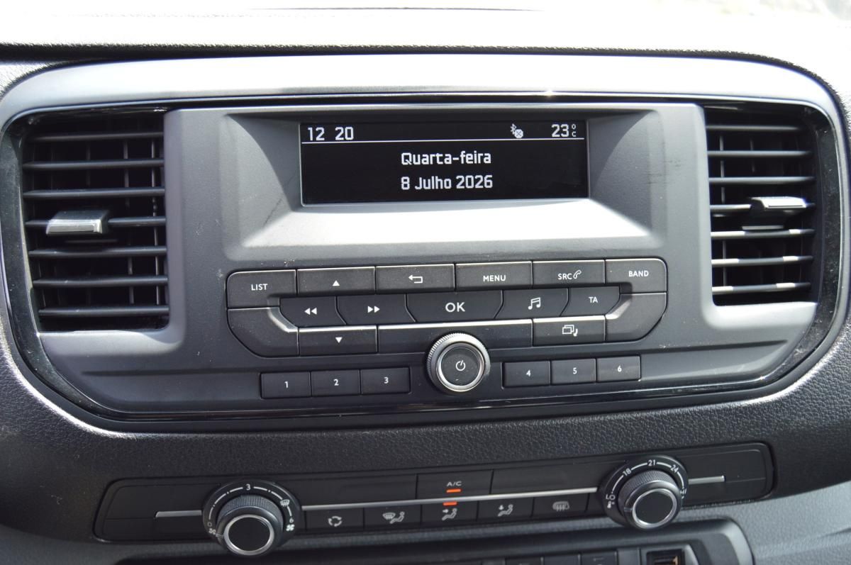 peugeot-expert-2021-diesel-1499cc