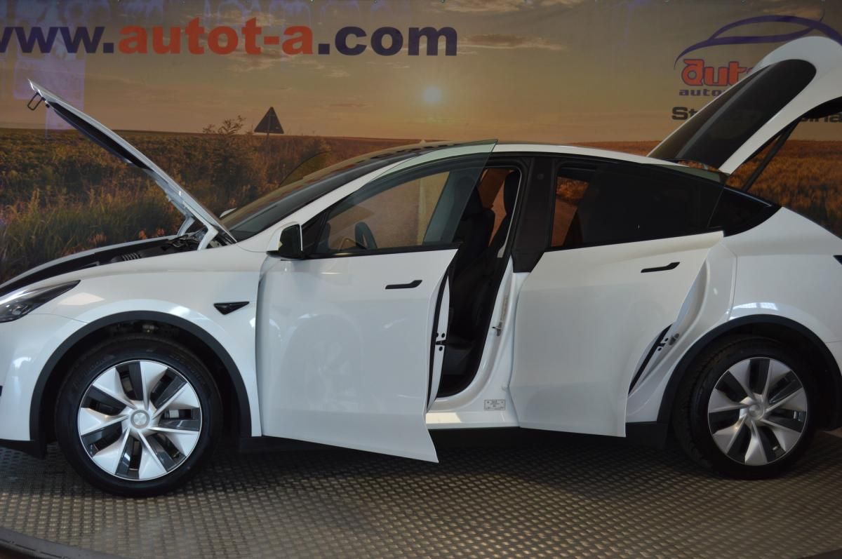 tesla-model-y-2023-eletrico-500cc