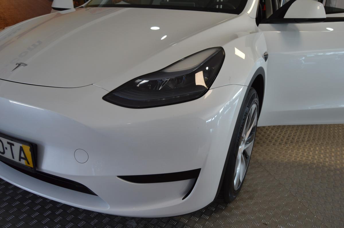 tesla-model-y-2023-eletrico-500cc