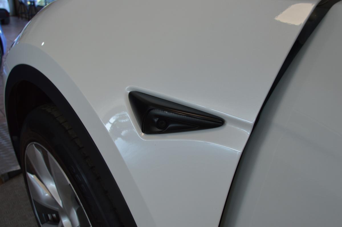 tesla-model-y-2023-eletrico-500cc