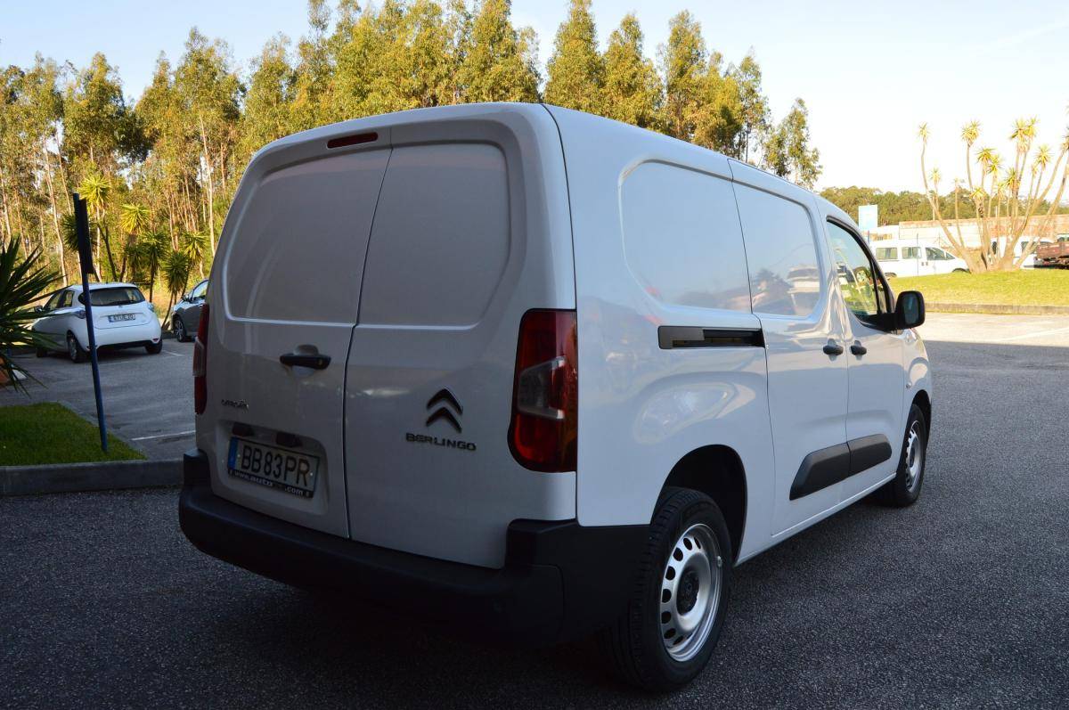 citroen-berlingo-2023-diesel-1499cc