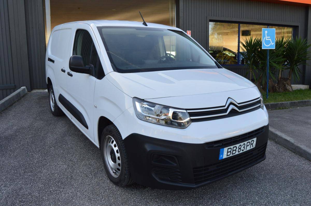 citroen-berlingo-2023-diesel-1499cc