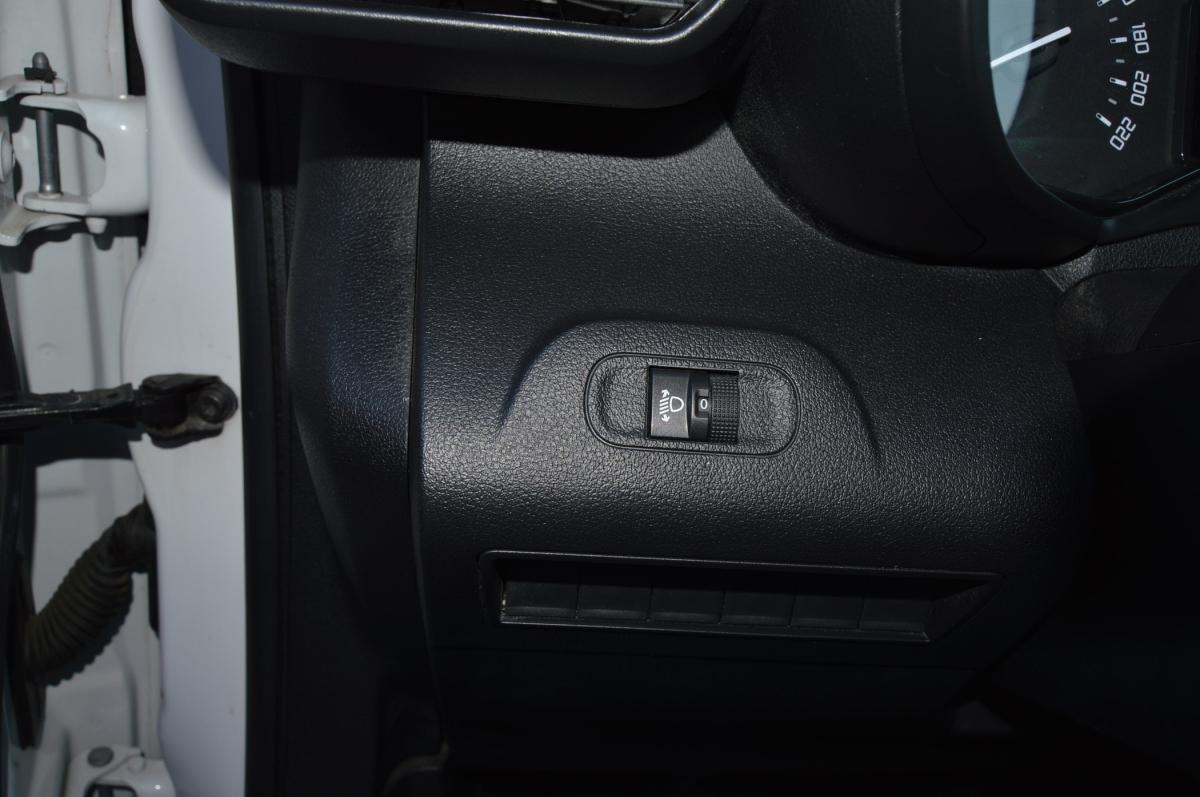 citroen-berlingo-2023-diesel-1499cc