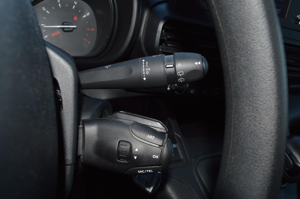 citroen-berlingo-2023-diesel-1499cc