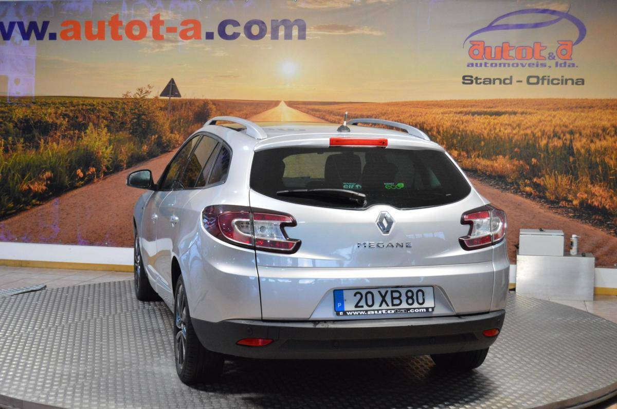 renault-megane-sport-tourer-2014-diesel-1461cc