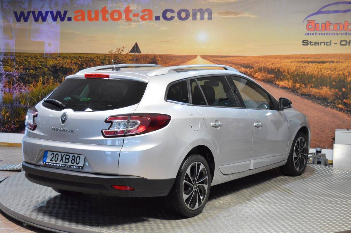 renault-megane-sport-tourer-2014-diesel-1461cc