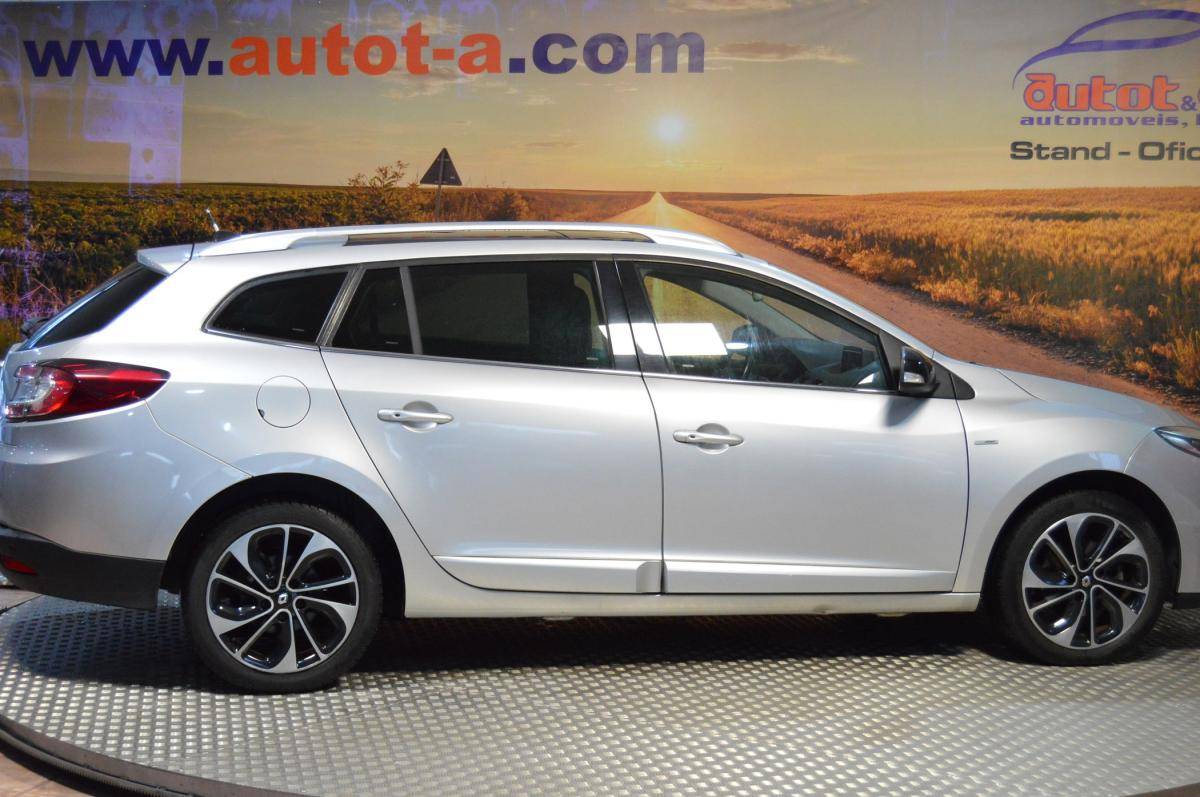 renault-megane-sport-tourer-2014-diesel-1461cc